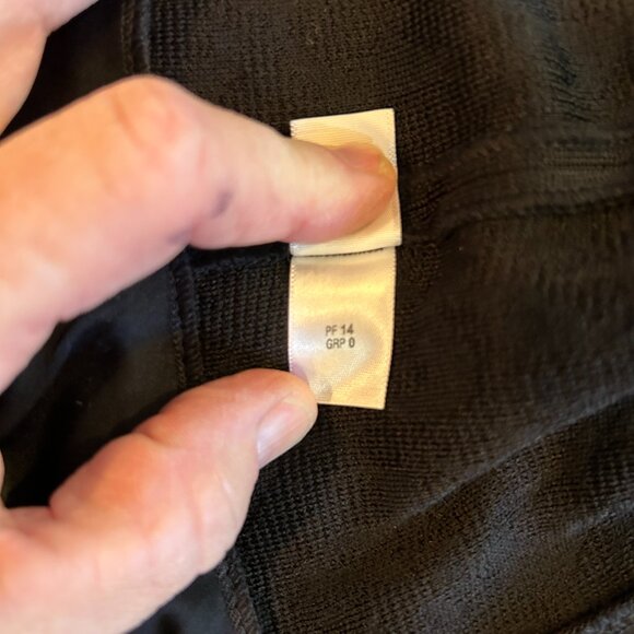 St. John Black Jacquard Peplum Jacket with draped Ruffle Front, Sz 6 - Picture 9 of 9